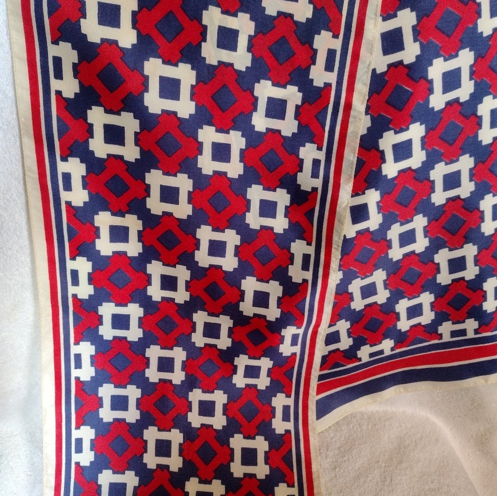 Scarf - Picture 4 of 4